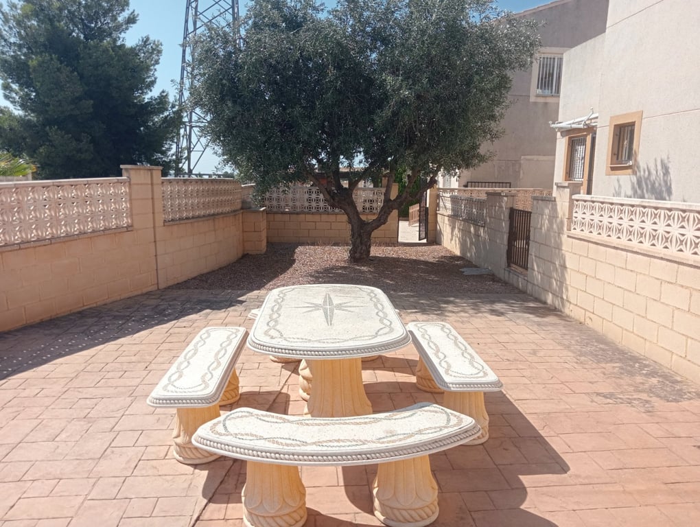 Property #RH20348 - 16