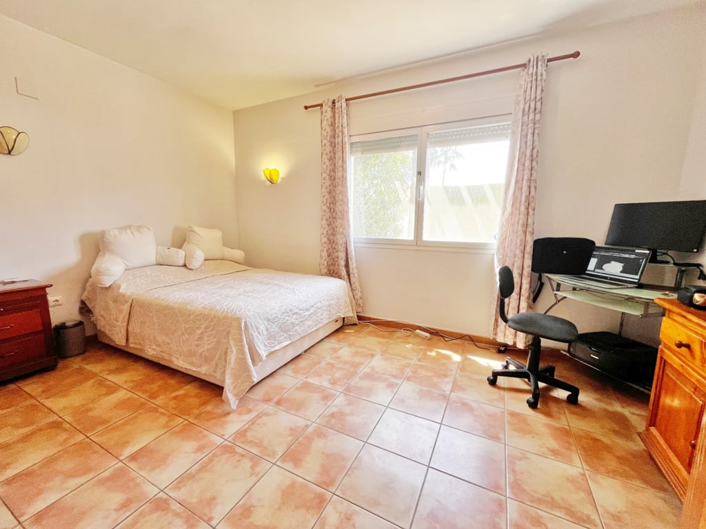 Villa a la venta en Javea con dos apartamentos independientes - 9