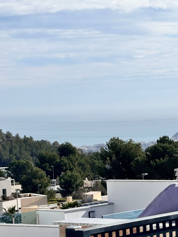 Property #RH21141 - 28