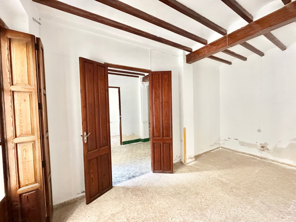 Casa de poble amb més de 100 anys d'història al nucli antic de Pego - 5