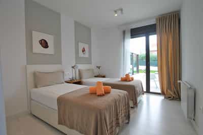 Property R4719352