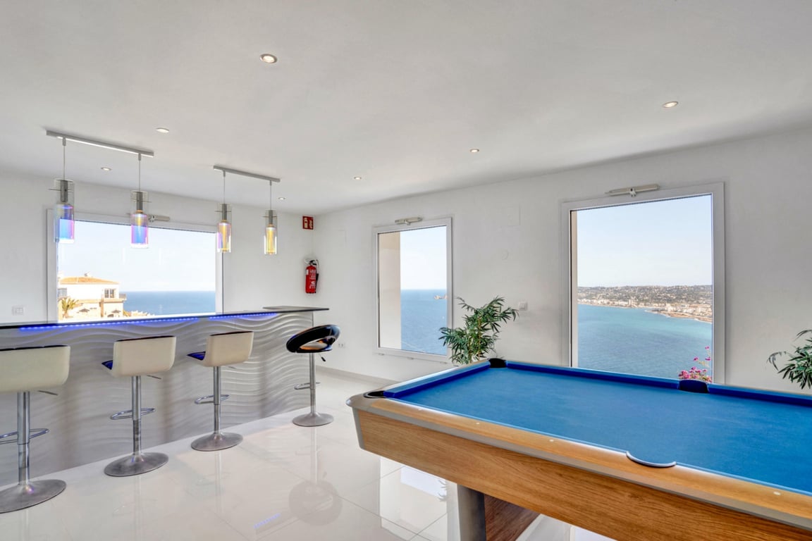 Venta. Chalet/Villa en Jávea