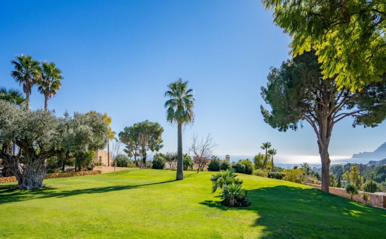 Property #RH21084 - 14