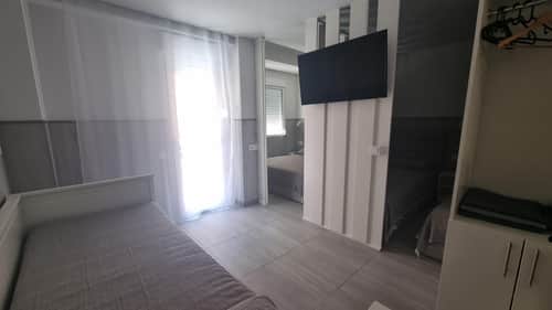 Gerenoveerd appartement met 3 zelfstandige studio's op 50 meter van het strand, Torrevieja — foto 19
