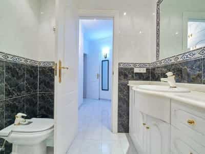 Property R4681048
