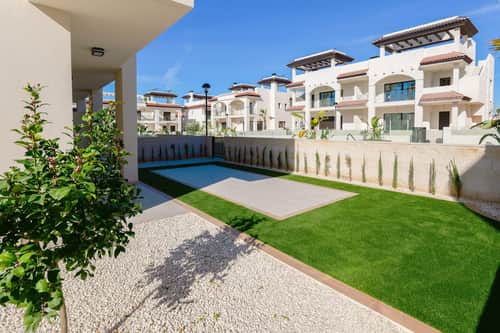 Nieuwbouwbungalow met tuin in Rojales — foto 12