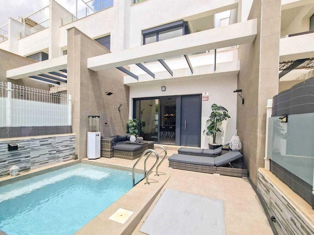 Villa met 3 slaapkamers in Villamartin