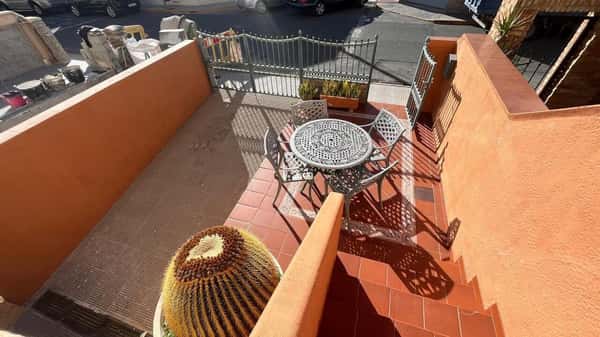 Rijwoning met 4 slaapkamers in Formentera del Segura