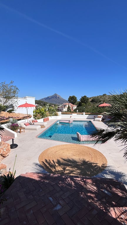 4-bed Villa in Jávea photo 3