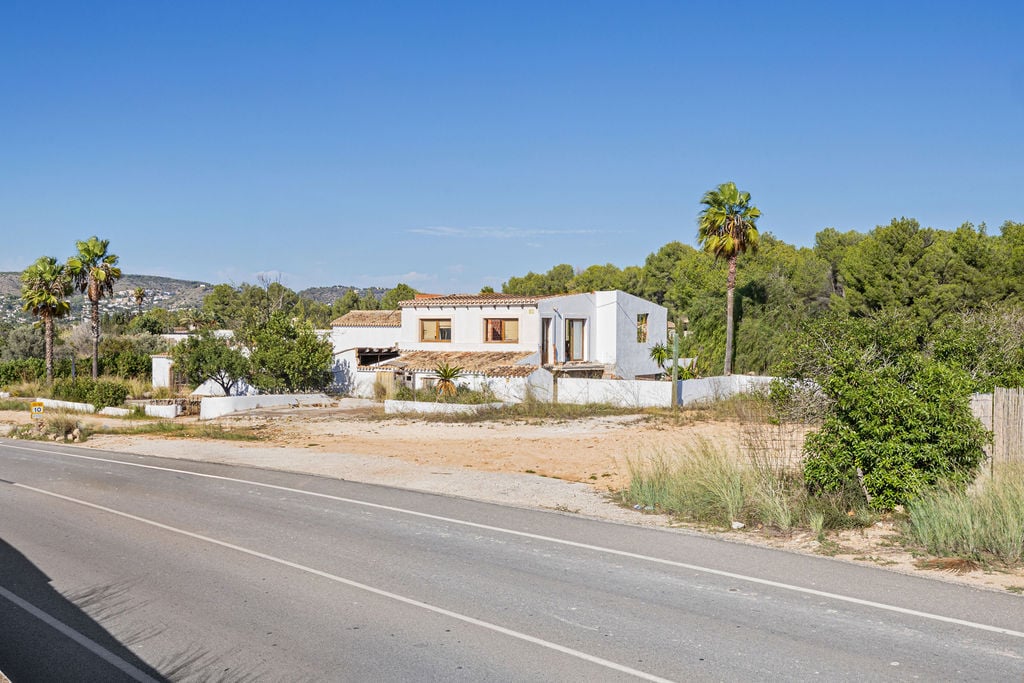 DHJ808A - For Sale. Commercial in Javea