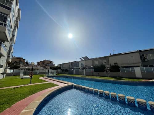 Appartement met 3 slaapkamers in Torrevieja — foto 32