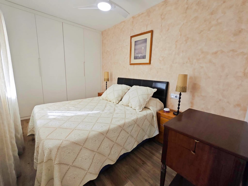 Villa de 4 dormitorios en Las Marinas, en la zona de Las Brisas - 8