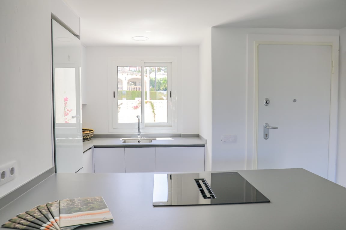 Apartamento a la venta en Denia, complejo con piscina y parking - 7