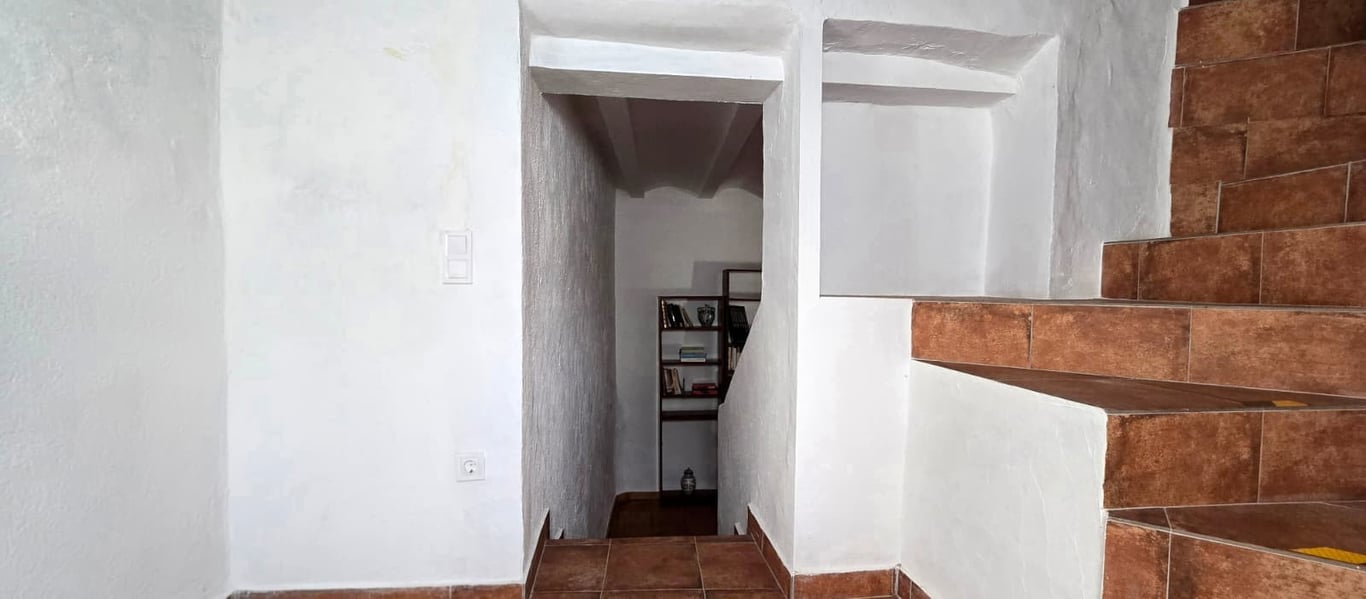 Property #RH21229 - 13