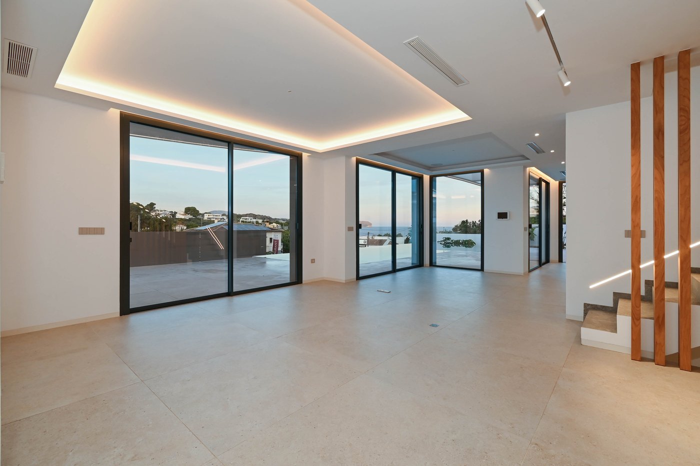 Sunlit Mediterranean Villa, Costa Blanca