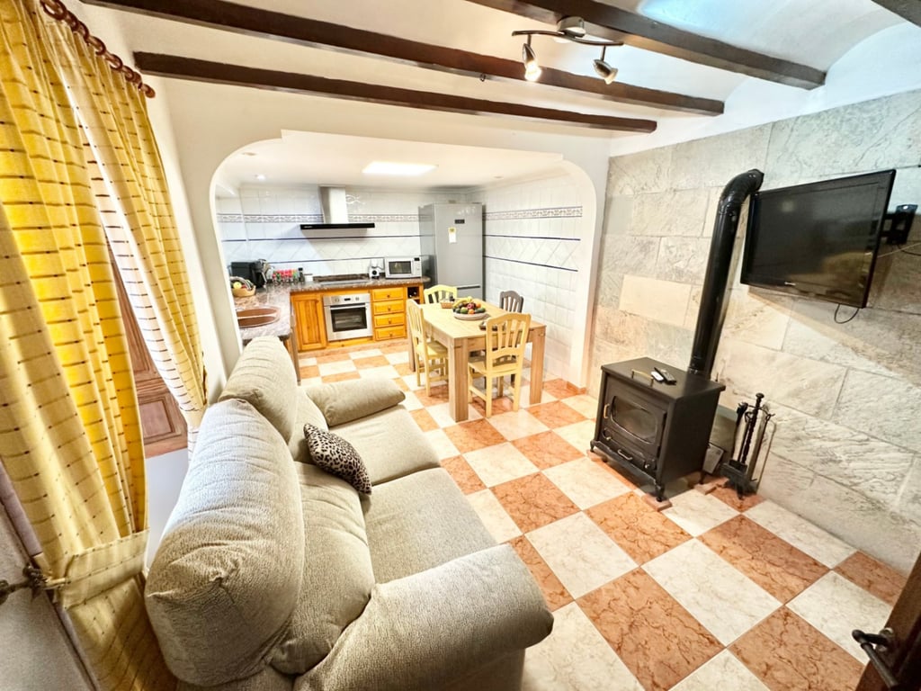 Casa de poble d'estil tradicional a Pego - 14