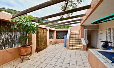 Property R4128916