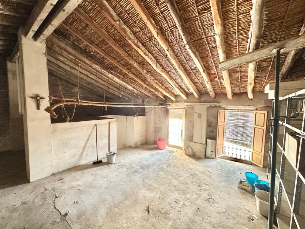 Encantadora casa de pueblo con gran patio interior en el centro de Pego. - 43