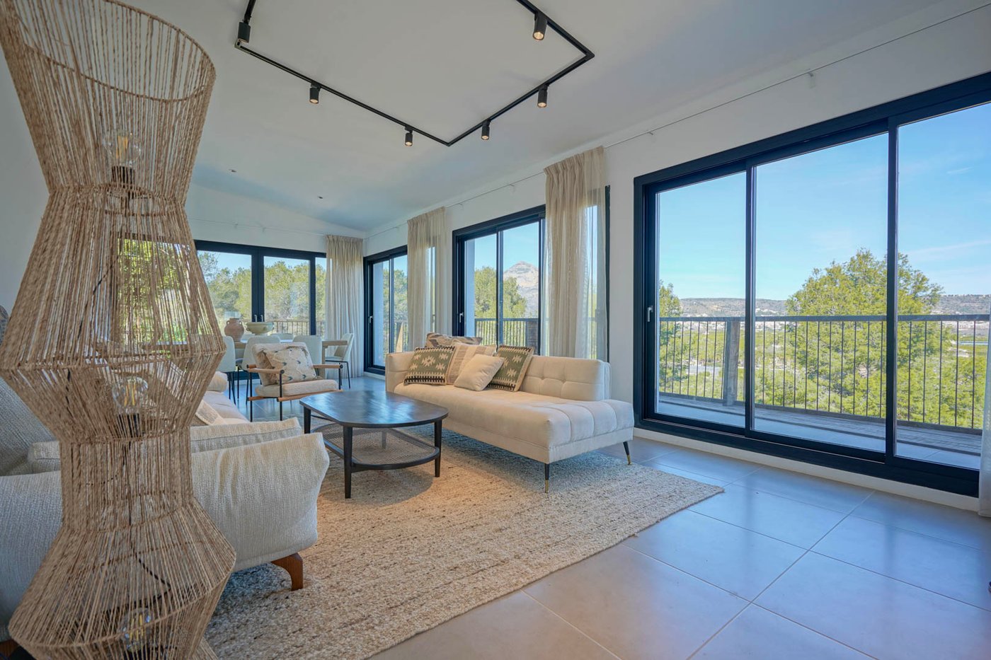 Villa Brisa de Fenicia — New Build Villa with Sea Views in Puerta Fenicia, Jávea
