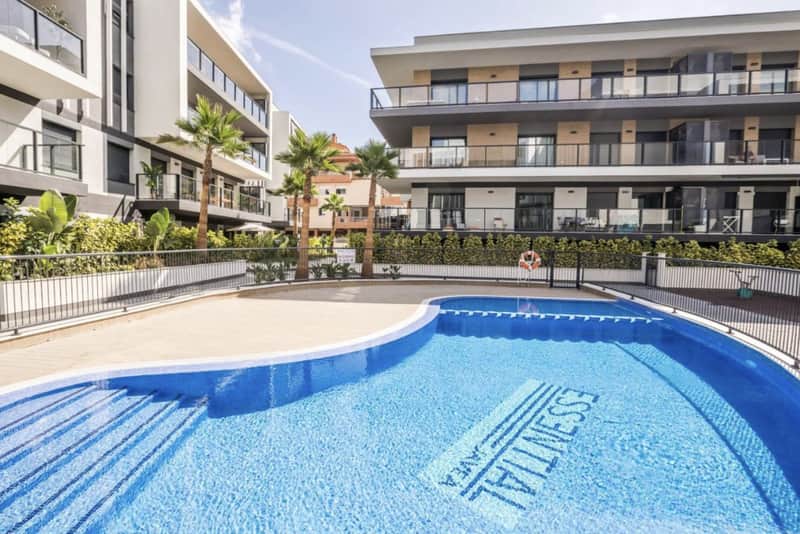 Modern 3-Bedroom Apartment in Jávea’s Essential Complex