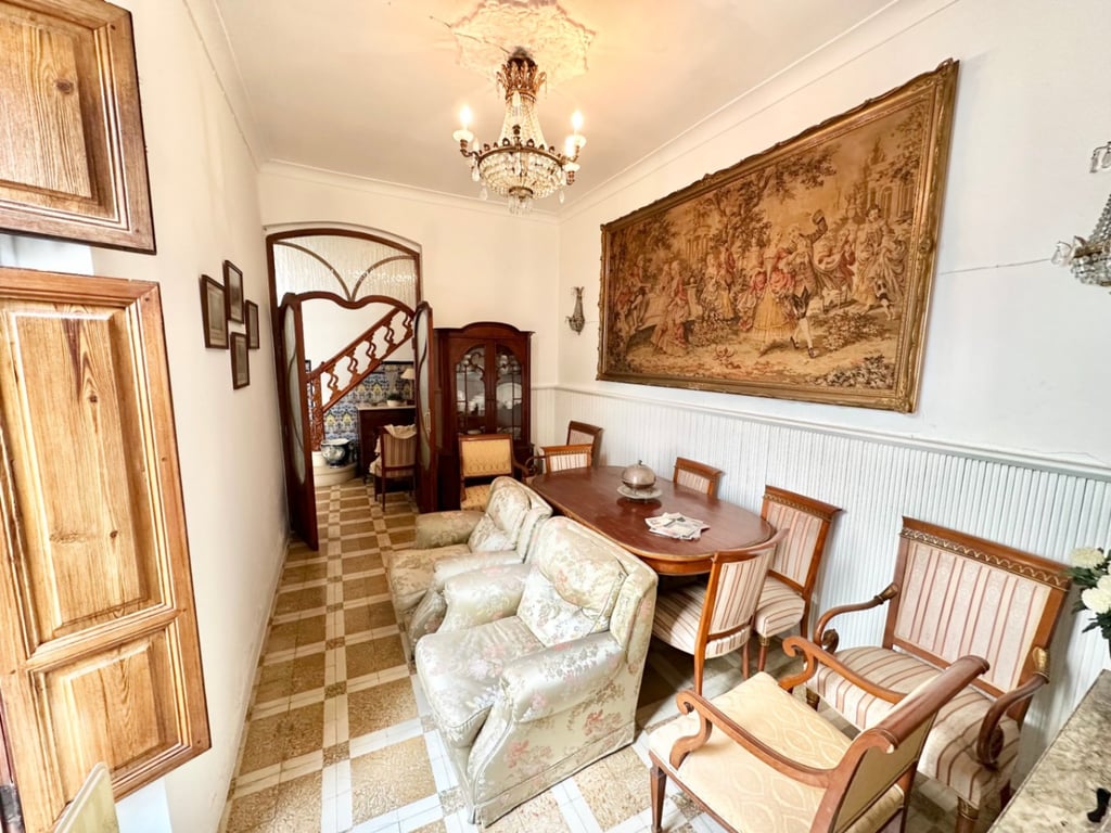 Encantadora casa de pueblo con gran patio interior en el centro de Pego. - 8