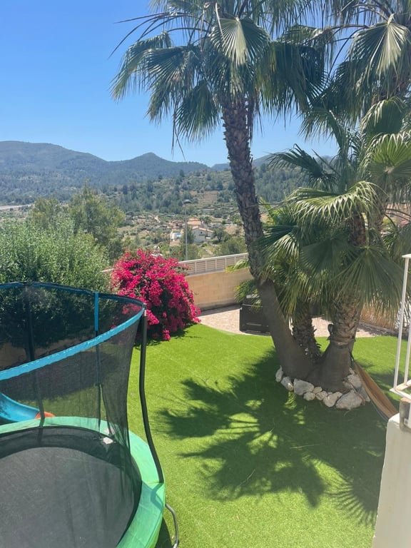 Property #RH20342 - 15