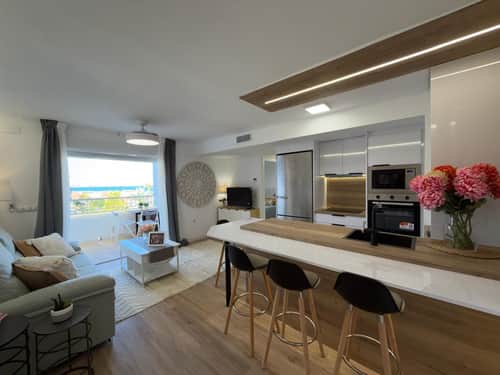 Gerenoveerd eerstelijns appartement met zeezicht in Torrevieja — foto 19
