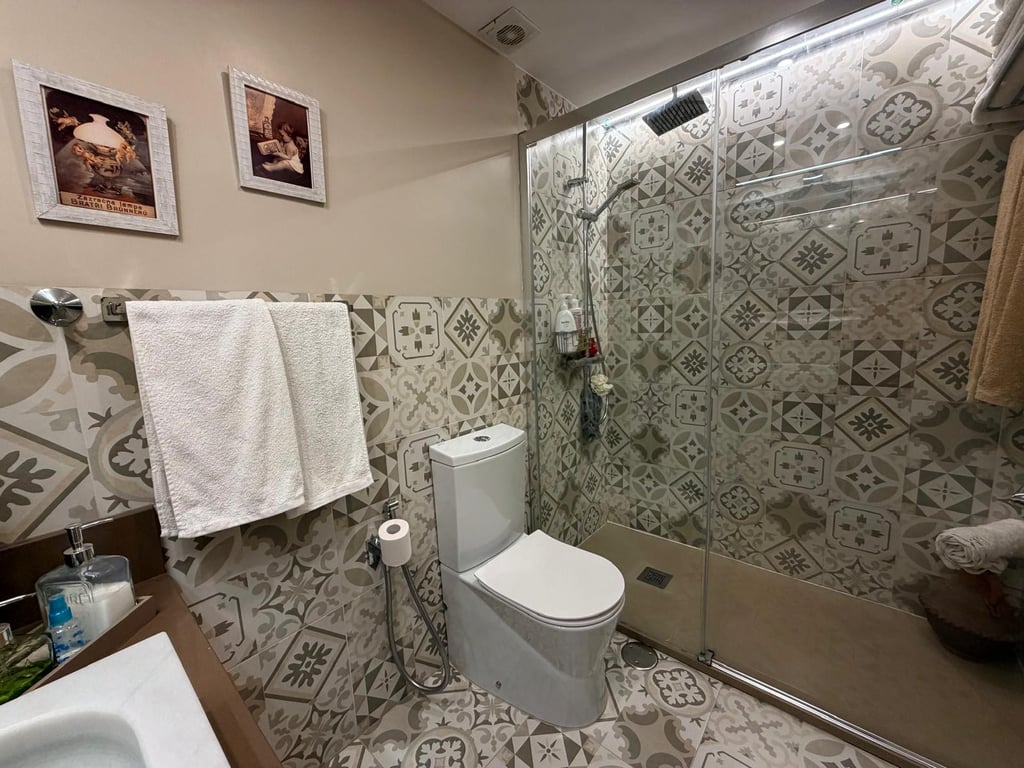 Property #RH21230 - 9