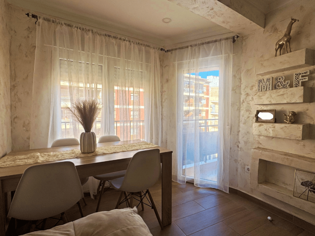 Property #RH21329 - 4