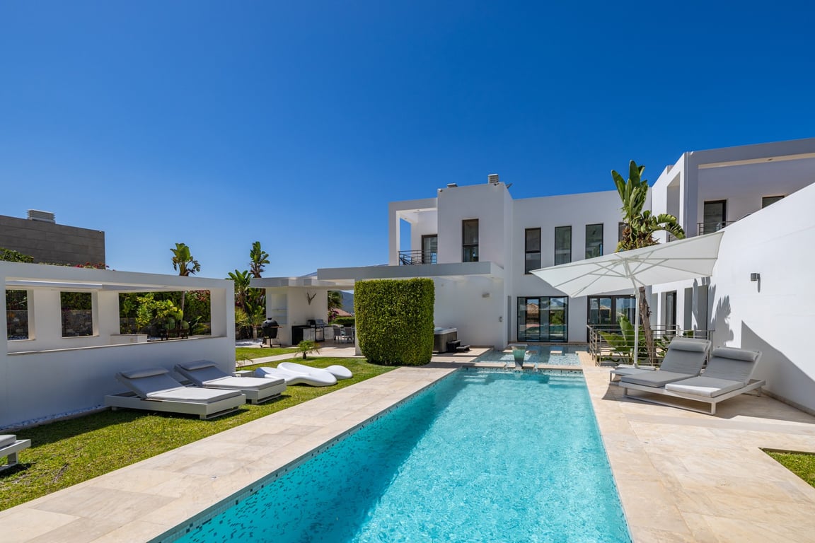 Property #RH20309 - 20