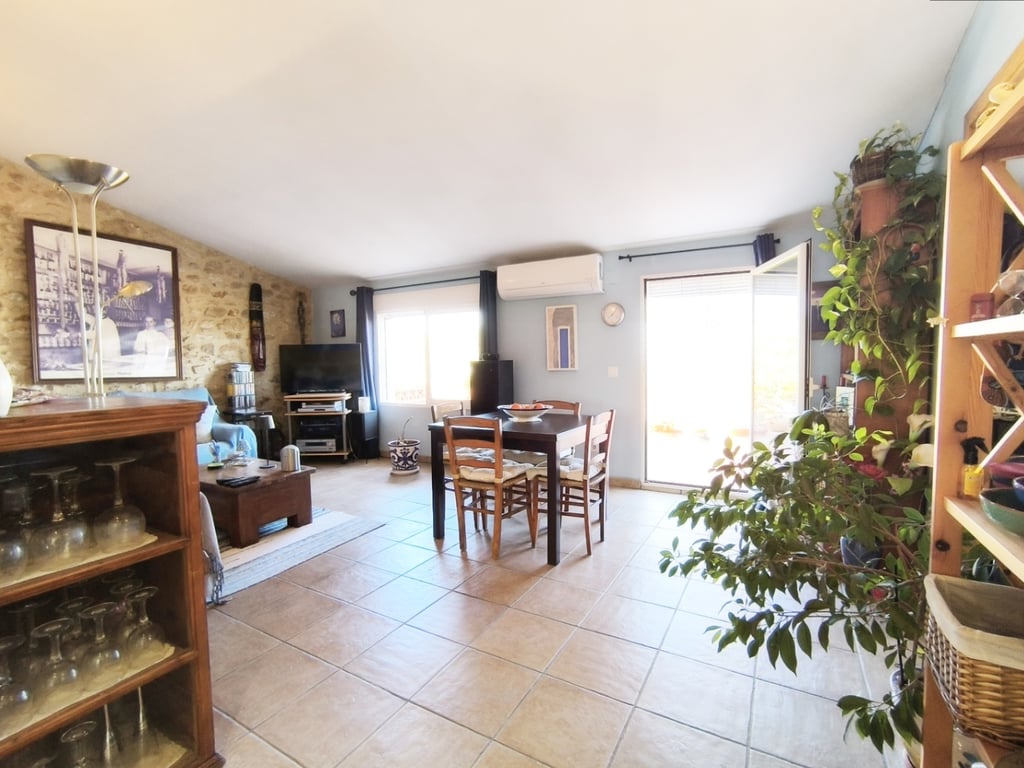 Villa en venta en el corazón del casco antiguo de Jávea con vistas al mar y parcela privada - 40