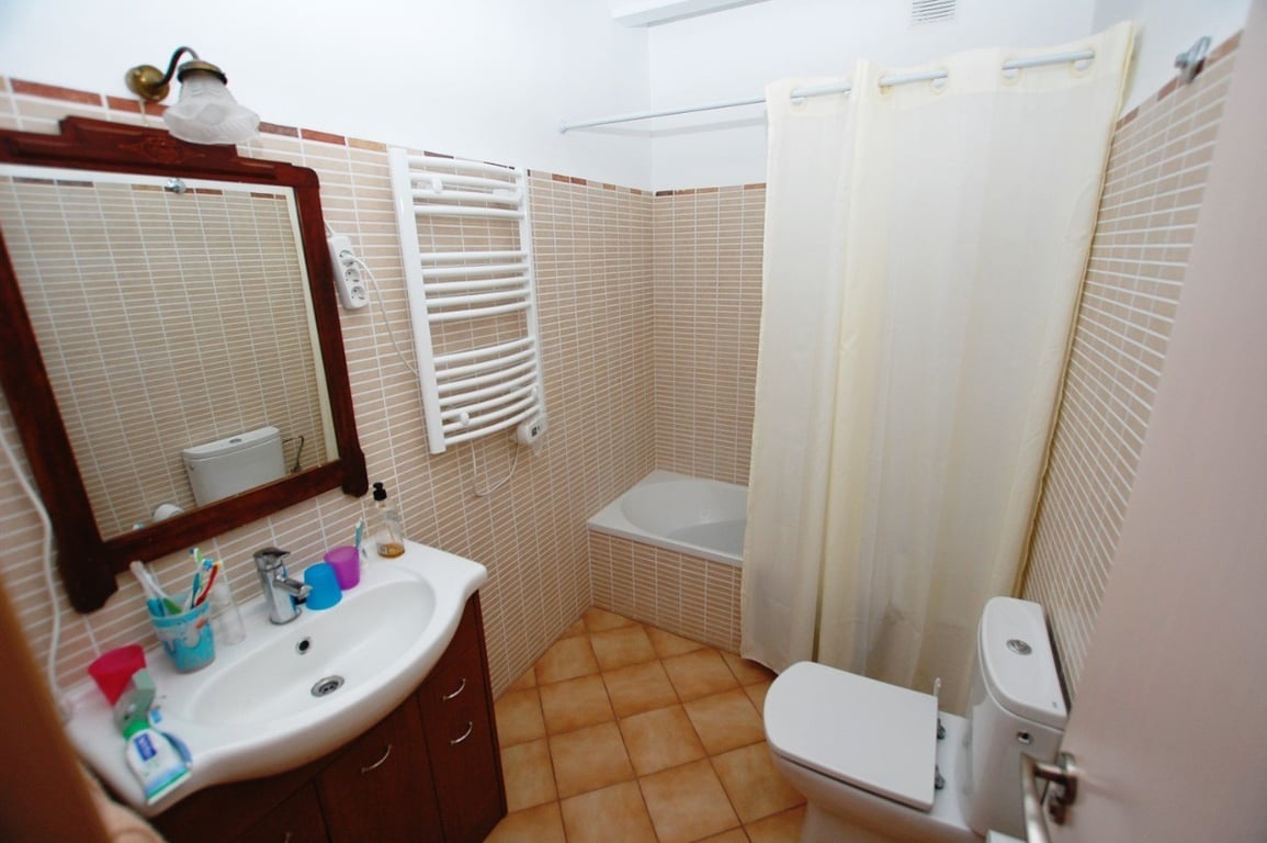 Xalet adossat amb pati a Benirrama - 12