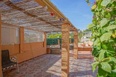 Property R4680067