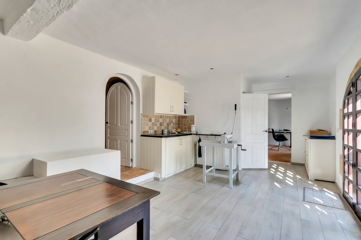 Property #RH21266 - 26