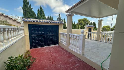 Rijwoning met 3 slaapkamers in San Miguel de Salinas — foto 5