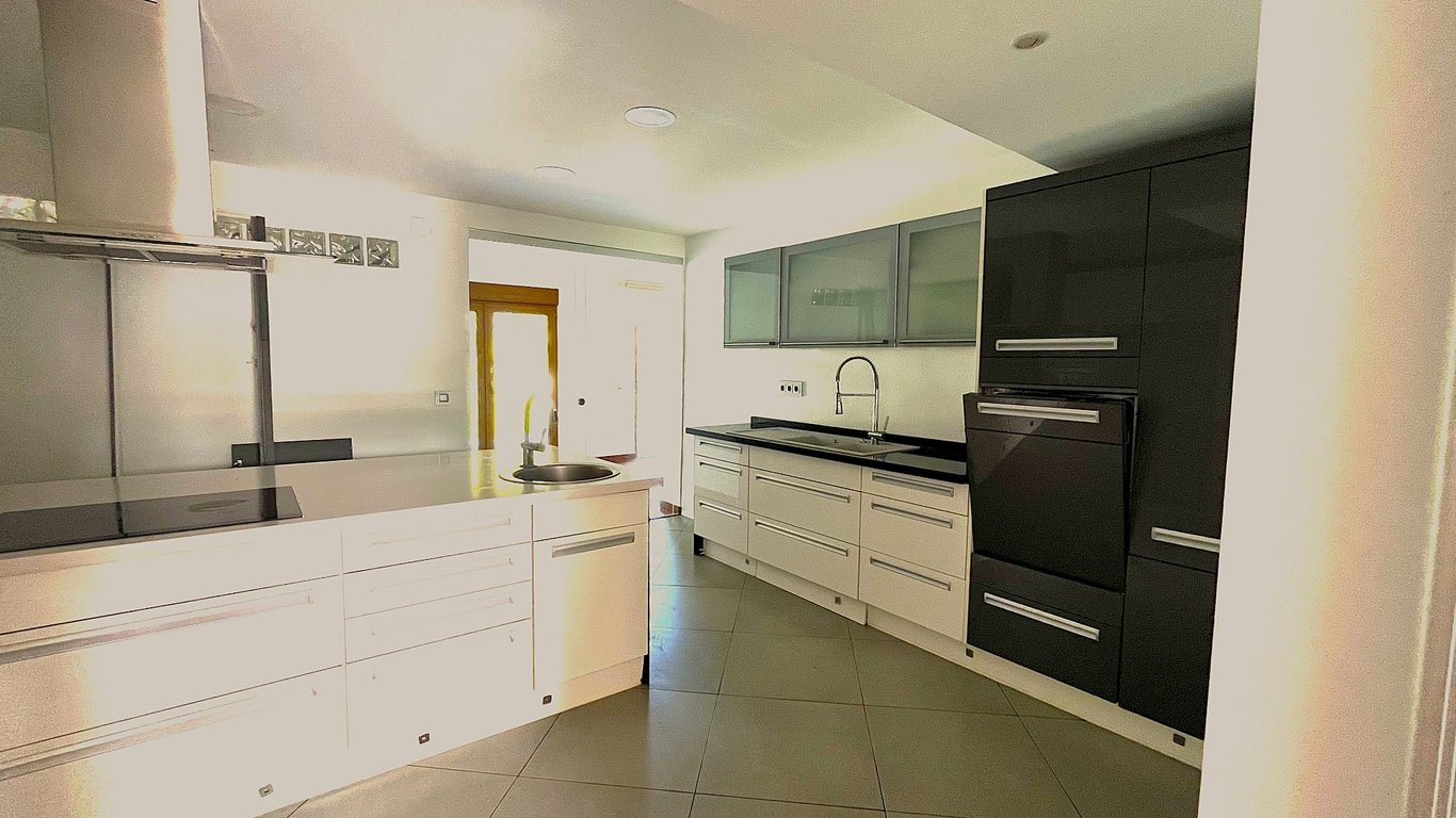 Property #RH20360 - 8