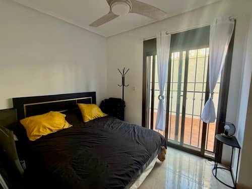 Rijwoning met 3 slaapkamers in San Miguel de Salinas — foto 13