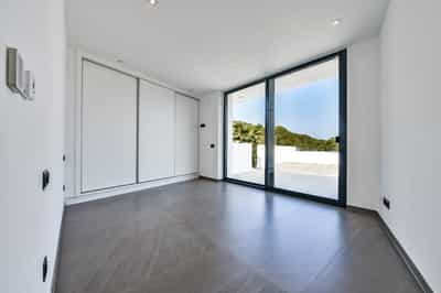 Property R4357066