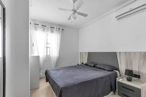 Hoekbungalow met 2 slaapkamers, privétuin en eigen zwembad in Los Altos, Orihuela Costa — foto 13