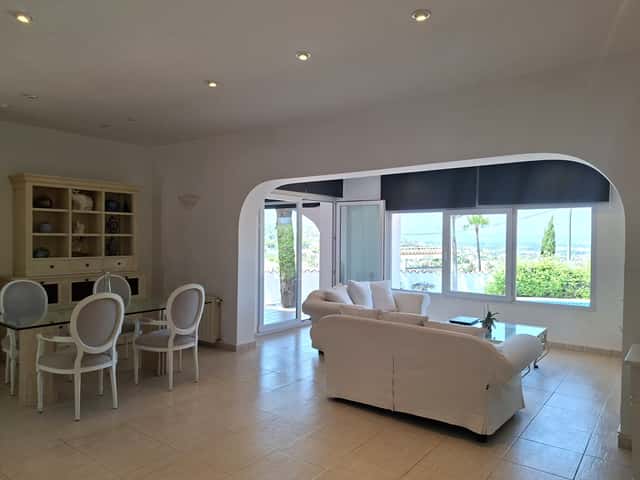 Villa in Dénia, 3 Schlafz., 346m²