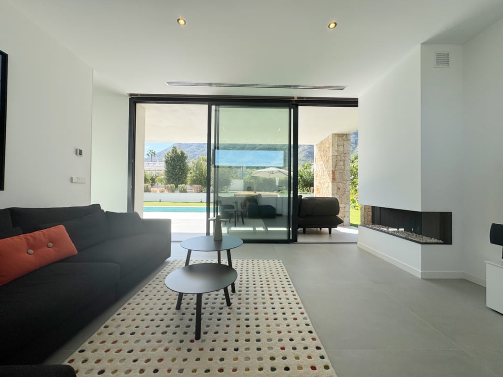 Chalet con vistas al Montgó, eficiencia energética A y piscina climatizada – Denia - 34