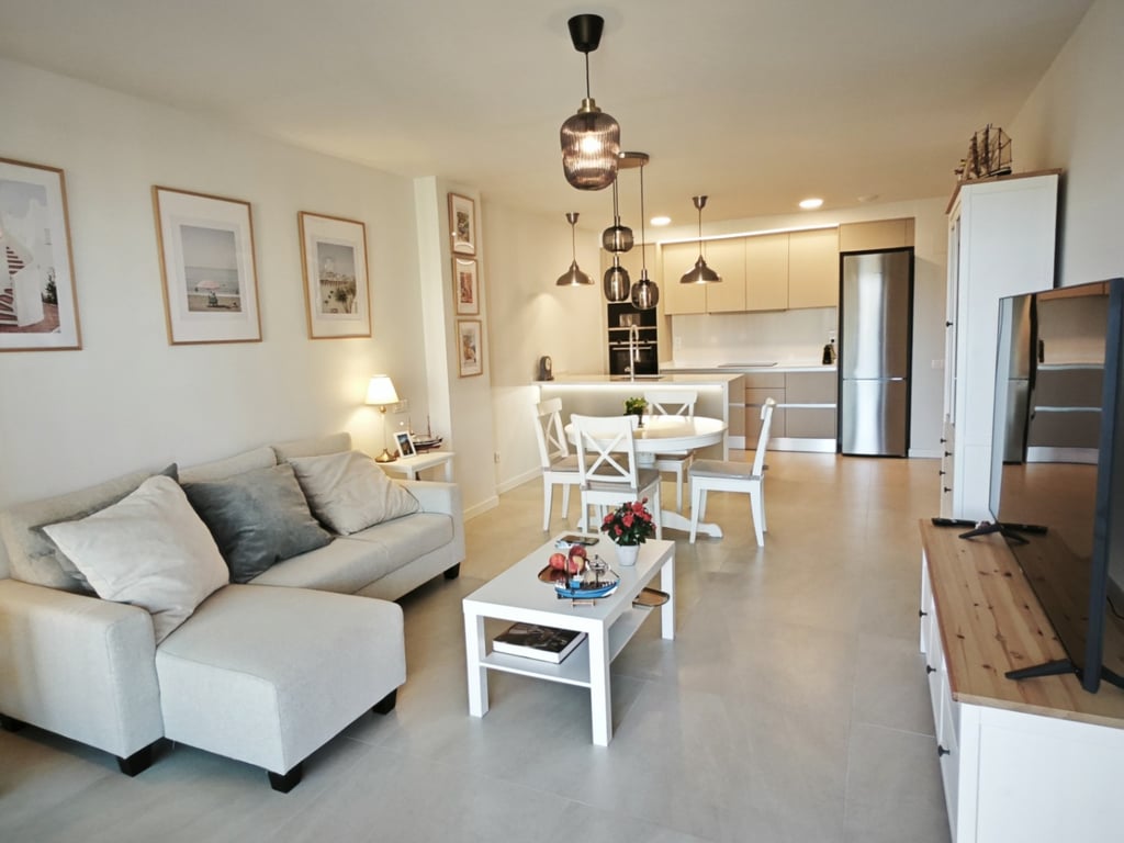 Moderno apartamento de lujo cerca de la playa y del centro de Dénia - 2