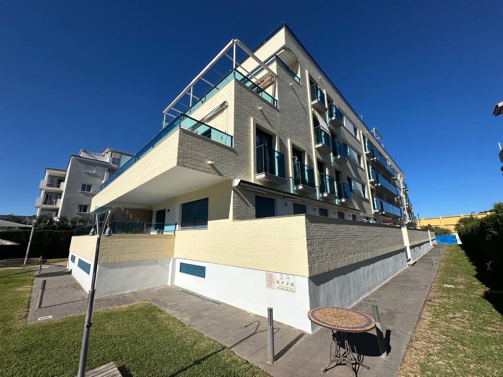 Apartamento en venta de 3 habitaciones en Denia, Alicante. - 25