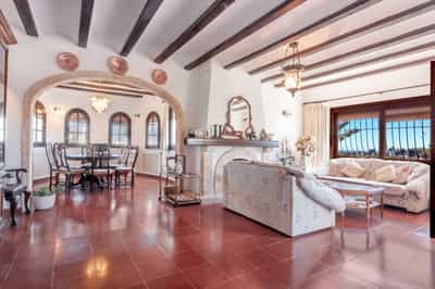 Property R4700455