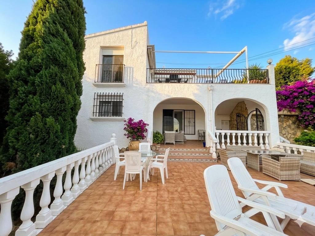 3-bed Villa in Pego photo 2