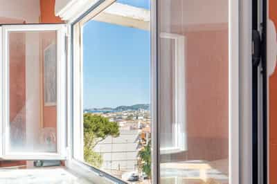 Property R4690255