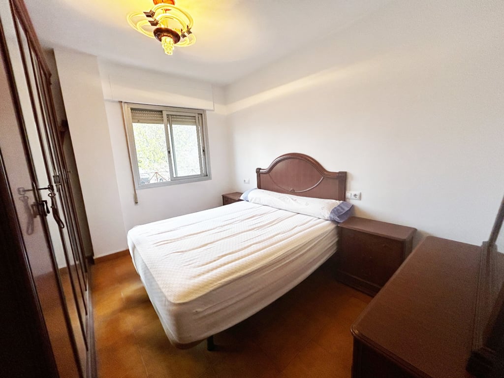 Piso económico en Benissa pueblo, amplio, luminoso y a 5 minutos del centro - 3