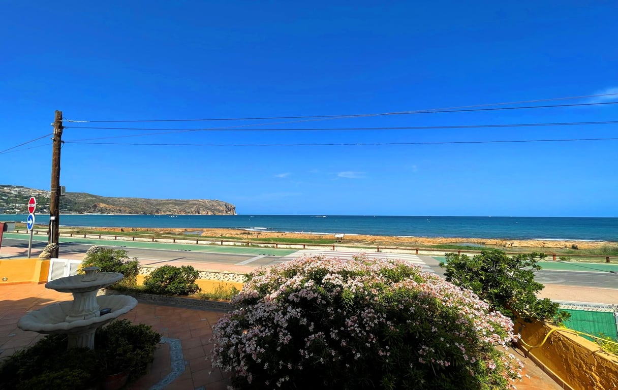 Preciosa Villa en primera línea de playa - Jávea - 23