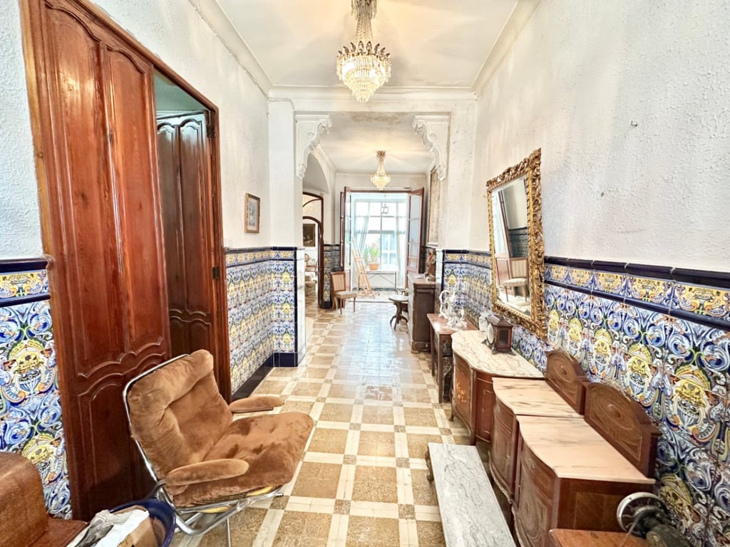 Encantadora casa de pueblo con gran patio interior en el centro de Pego. - 2