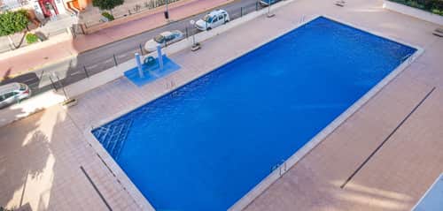 Volledig gerenoveerd penthouse met zeezicht in Punta Prima — foto 24